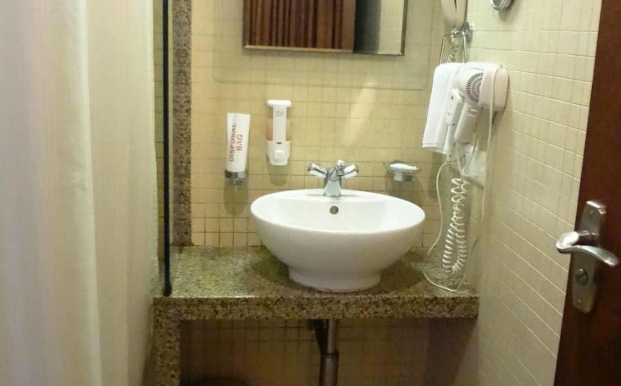 Fabhotel Shubhangan - Nr Bandra Bombaj Exteriér fotografie