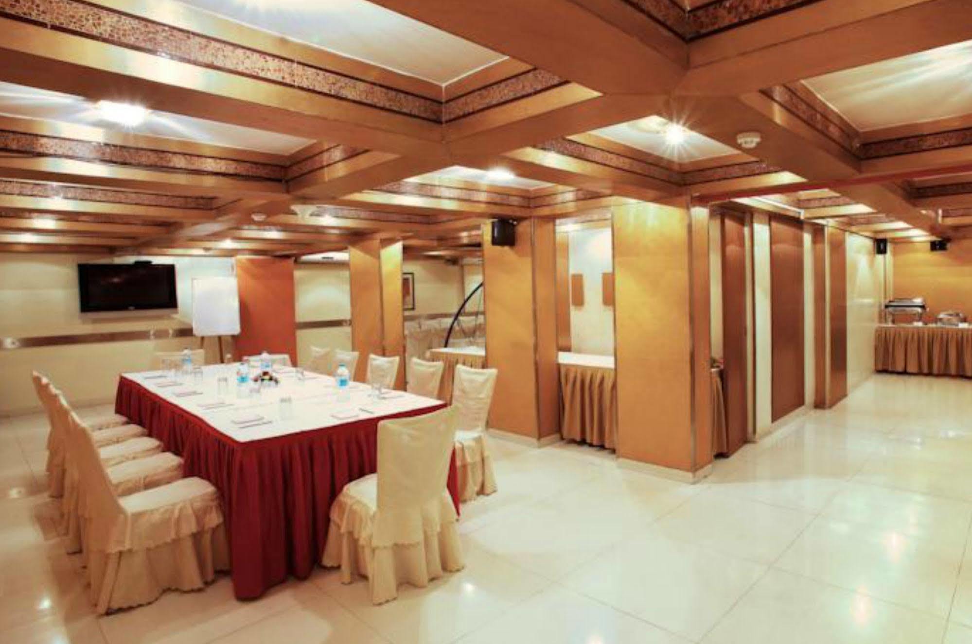 Fabhotel Shubhangan - Nr Bandra Bombaj Exteriér fotografie