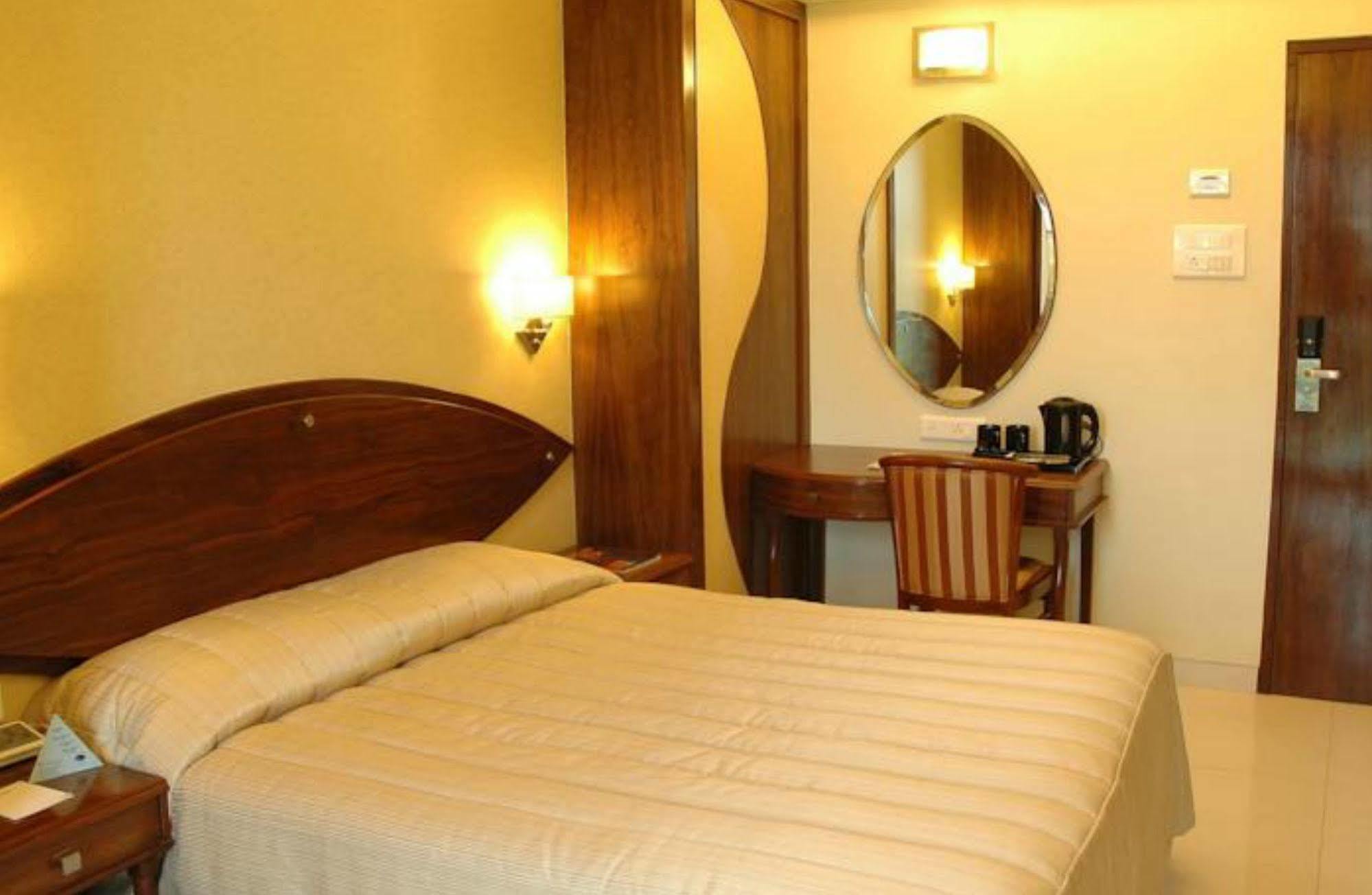 Fabhotel Shubhangan - Nr Bandra Bombaj Exteriér fotografie